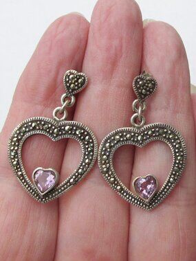 Vintage 1980s Sterling Silver Marcasite Amethyst HEART Dangle Earrings